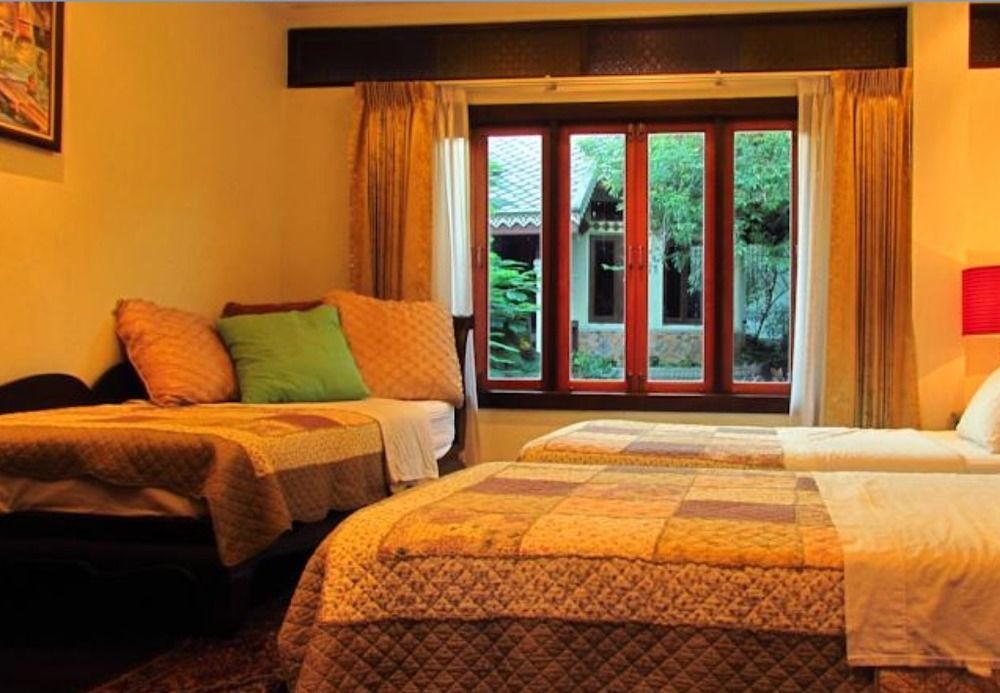 Santitham Guest House Чиангмай Екстериор снимка